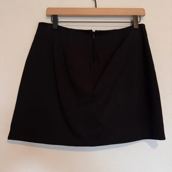 Mini skirt - Picture 4 of 4